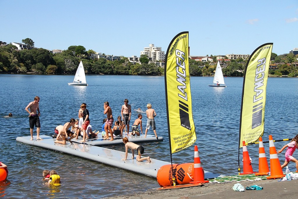 AiroDock gets a work out  - OKI 24hrs Race 2013, Lake Pupuke © Richard Gladwell www.photosport.co.nz